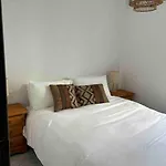 Appartement Driftwood 2 Bedroom - Earthy, Peaceful, Calm