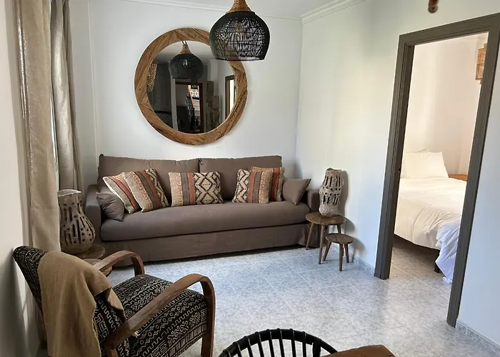 Driftwood 2 Bedroom - Earthy, Peaceful, Calm Apartman Nerja