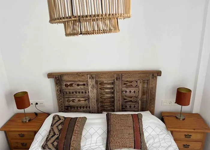 Driftwood 2 Bedroom - Earthy, Peaceful, Calm *