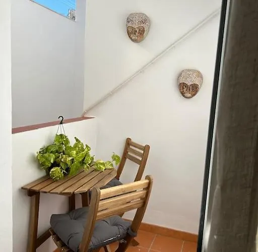 Driftwood 2 Bedroom - Earthy, Peaceful, Calm